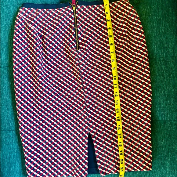 Boden Lined Pencil Skirt US Size 4R Navy Blue Pink and Maroon - Picture 4 of 7